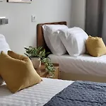 Isa\'S Square Apartment