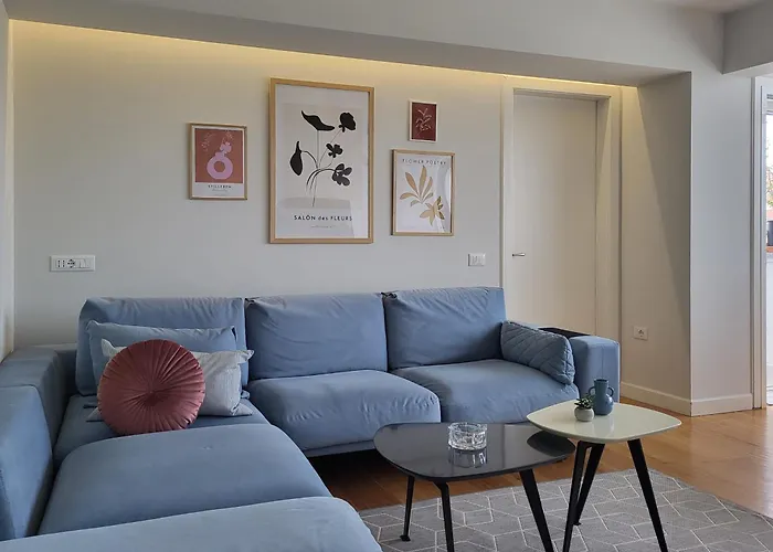Isa\'S Square Apartment