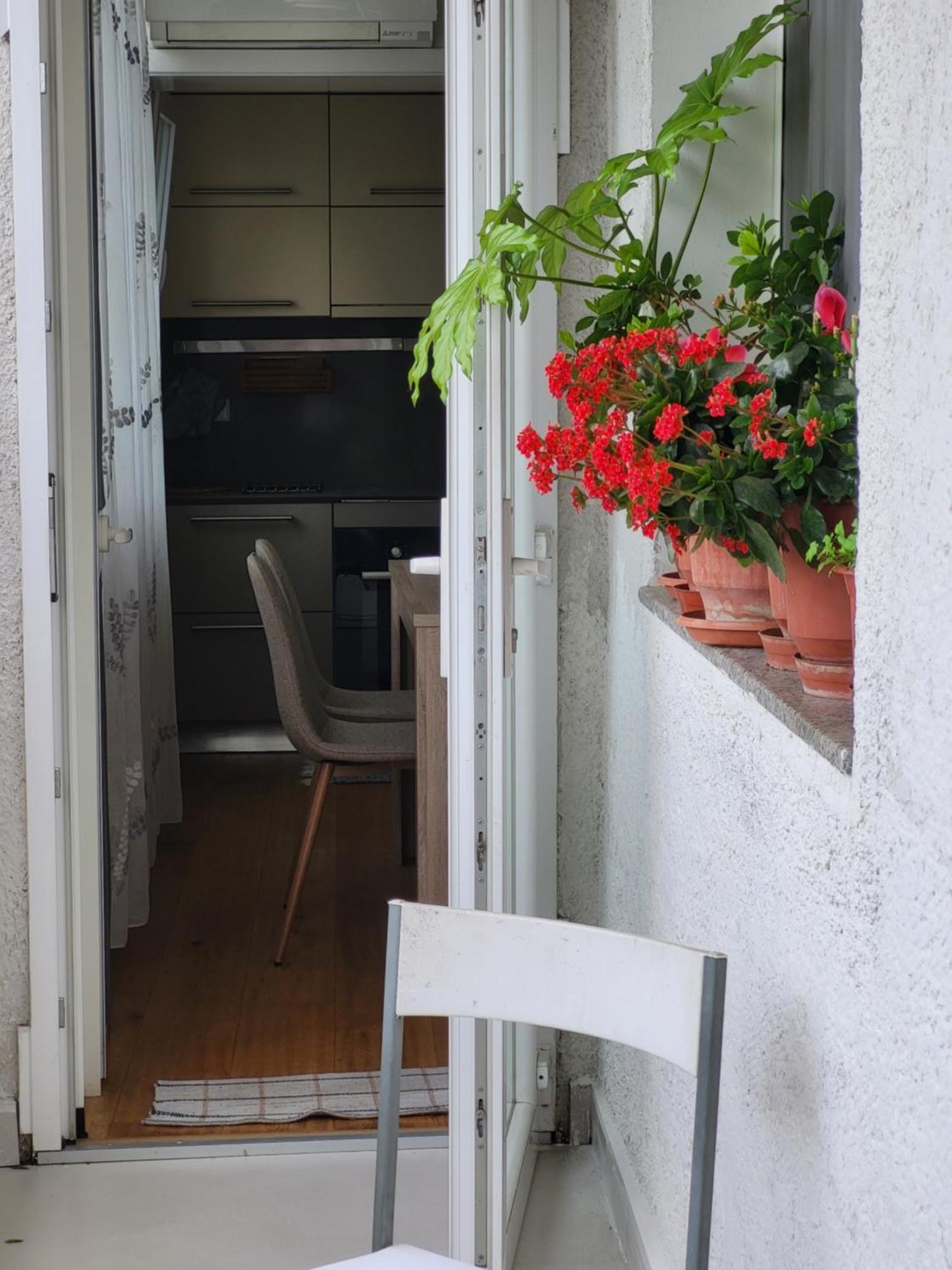 Apartament Isa's Square *